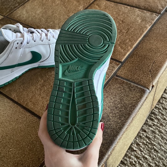 Dunks - Picture 5 of 6